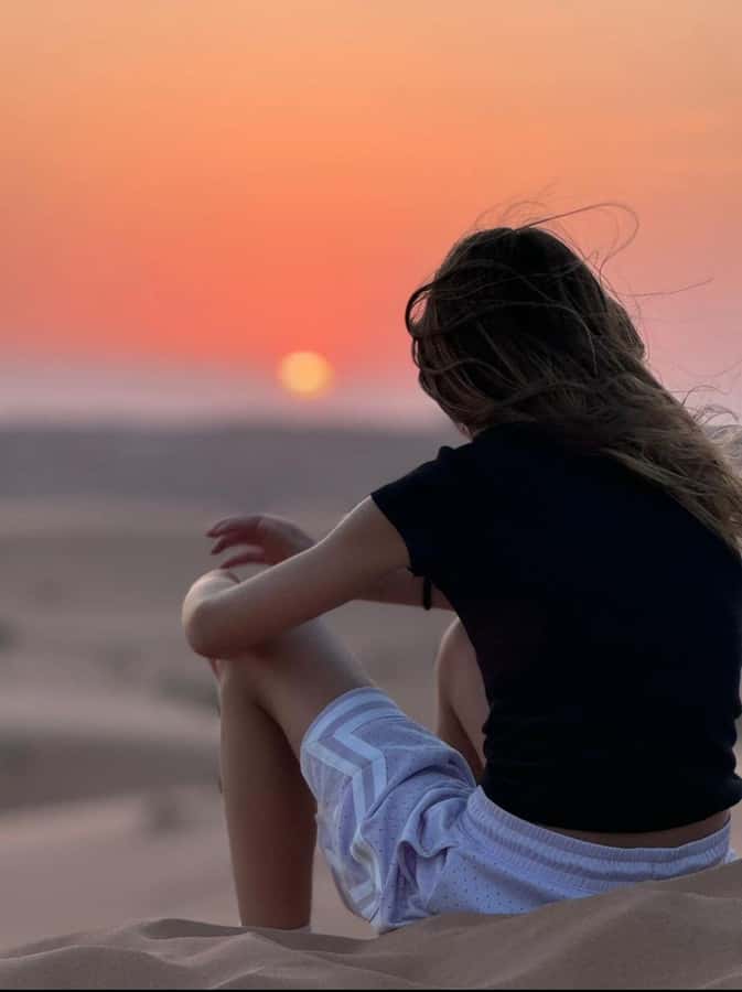 Muscat: Desert Sunset &Wadi Bnai Khalid Full-Day Tour+Lunch - Swimming and the cave walk