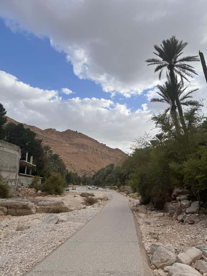 Muscat: Desert Sunset &Wadi Bnai Khalid Full-Day Tour+Lunch - Sunset on the orange dunes