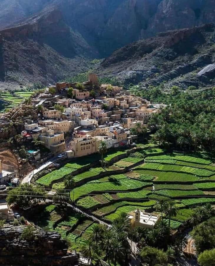 Muscat Oman Grand Canyon, Jebel Shams & Nizwa - Misfah, a village built against the mountain