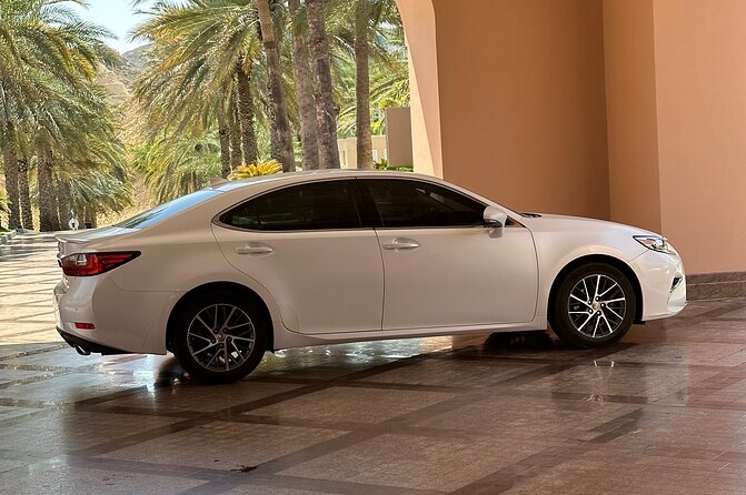 Muscat : private full-day luxury tour inside - A private vehicle changes the feel of the day