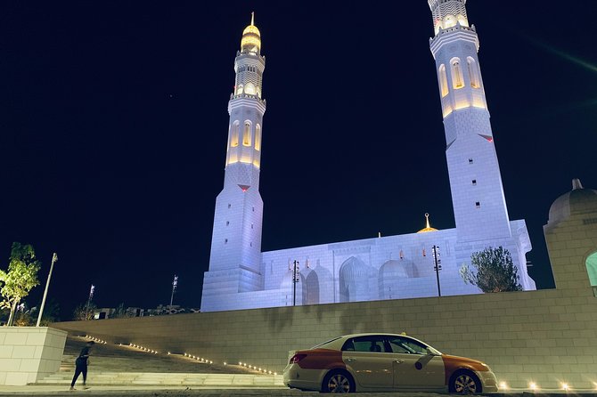 Muscat : Private tour evening - Qurum Beach after sunset