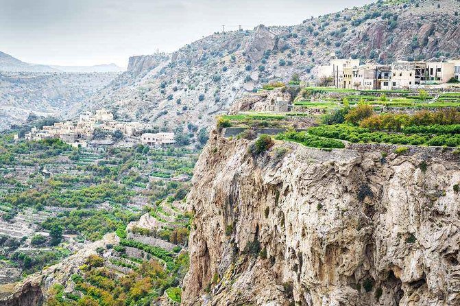 Muscat : Private transfer to and from Jabal Al Akhdar - The Ride Itself: Quiet, Cool, and Private