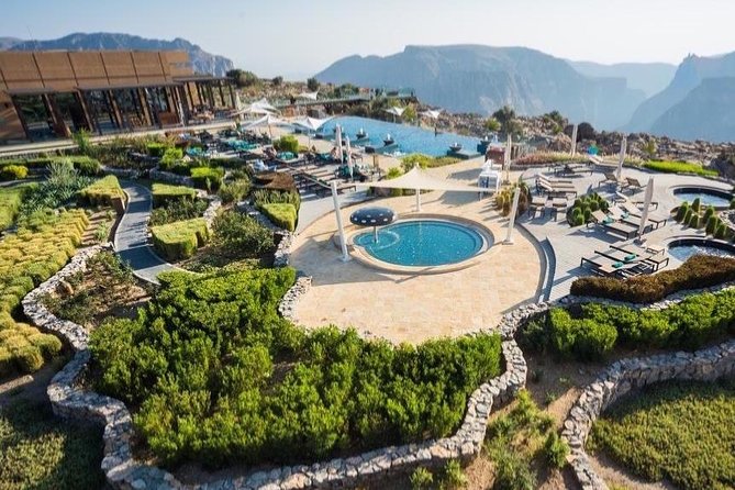 Muscat : Private transfer to and from Jabal Al Akhdar - Leaving Muscat for Green Mountain