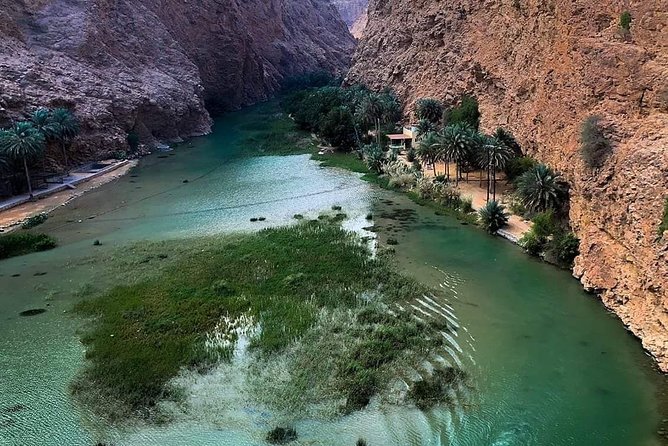 Muscat : Private trip to Wadi Shab for a full day with lunch - Key points at a glance