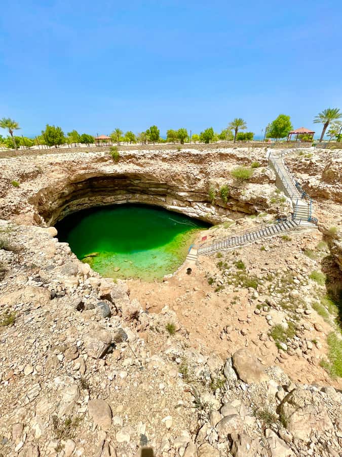 Muscat : Private trip to Wadi Shab + sinkhole - Key points at a glance