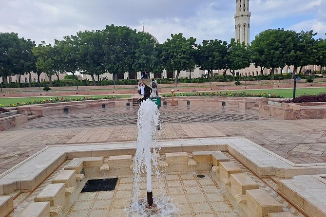 Muscat Tour Half Day - Bait Al Zubair and Oman’s material culture