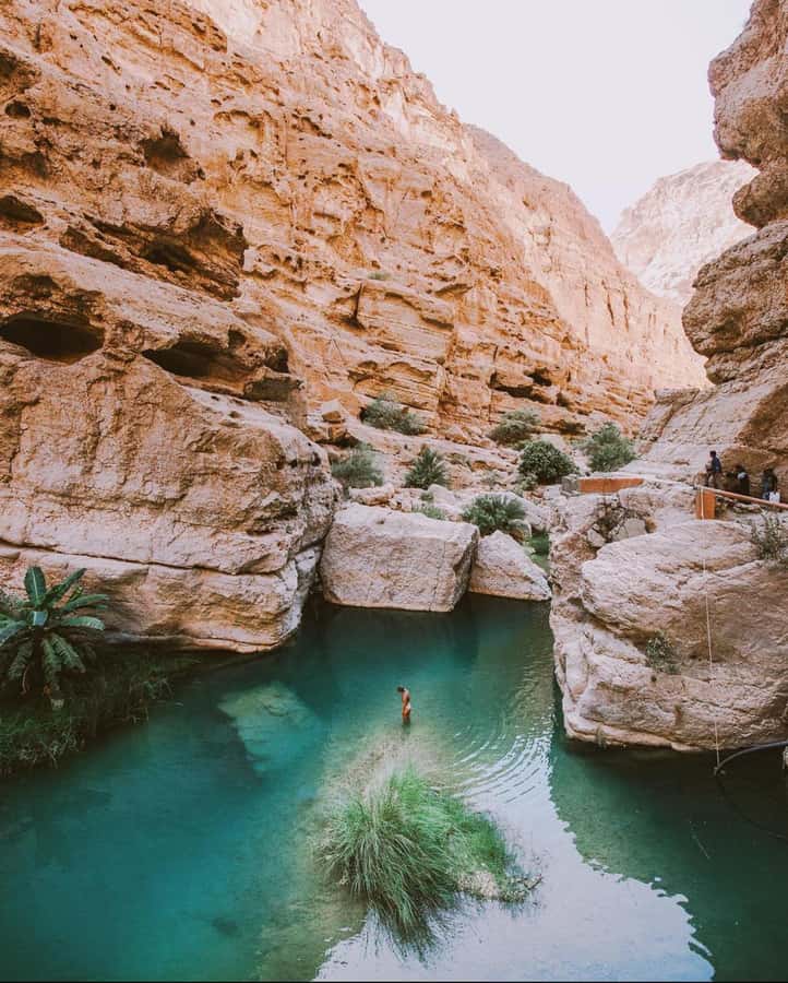 Muscat: Wadi Shab & Bimmah Sinkhole Tour with Pickup & Lunch - Leaving Muscat for Oman’s coastal mountains