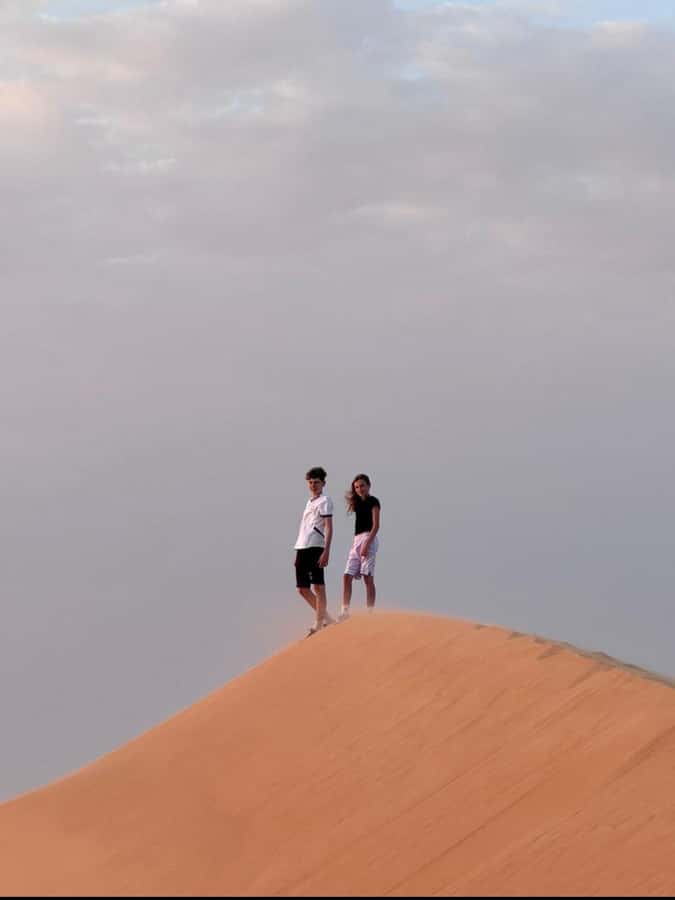 Muscat: Wahiba Sands & Wadi Bani Khalid Full-Day Tour+Lunch - Leaving Muscat for eastern Oman