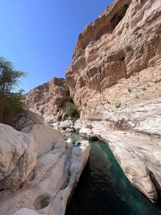 Muscat: Wahiba Sands & Wadi Bani Khalid Full-Day Tour+Lunch - Should you book this tour?