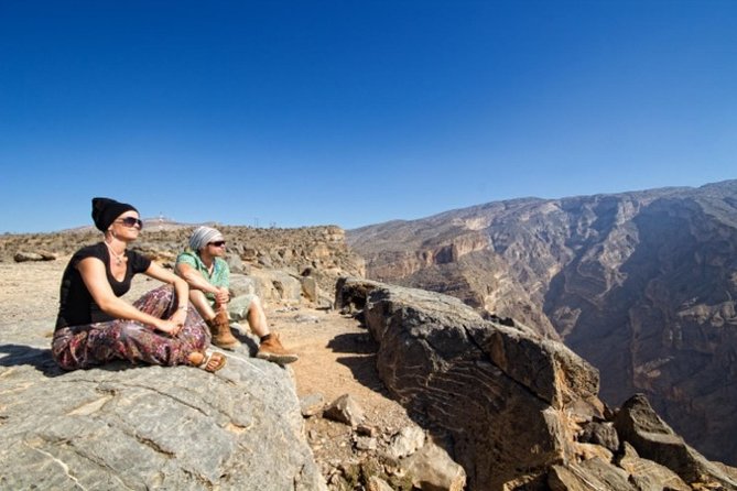 Nizwa and Jebal Shams Grand canyon - Key points at a glance