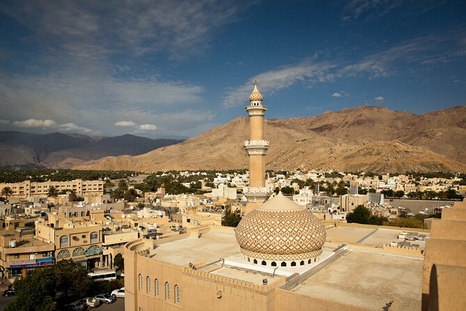 Nizwa and Jebel Akhdar Discovery: Guided Small Group Experience - Nizwa Souq, an old market with only 30 minutes to explore