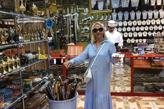 Nizwa and Oman's Grand Canyon: Full-Day Adventure - The main drawback: timing and communication
