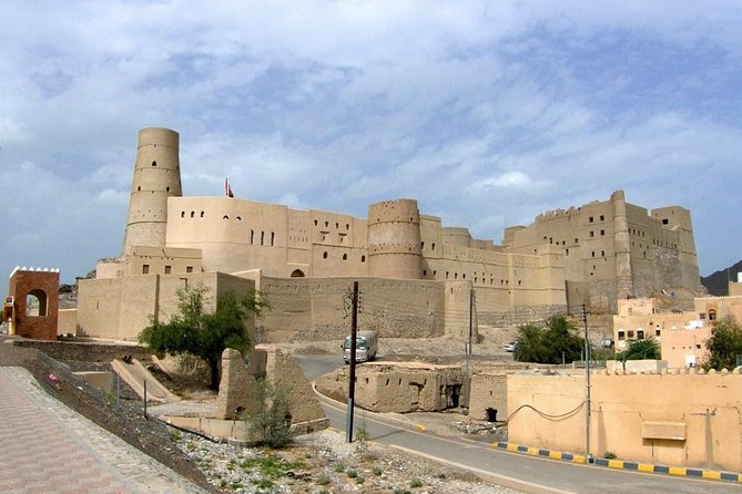 Nizwa Bahla & Jabrin Fort(Muscat tours) as private and custom trip - Why this private Muscat day trip works