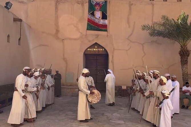 Nizwa Fort-Nizwa Souq-Birkat Al Mouz-Jebel Akhdar - Private Full Day Tour - Nizwa Fort: Oman’s great defensive landmark