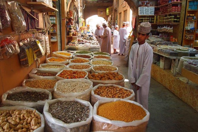 Nizwa Friday Market Jabal Chams - What a private tour changes