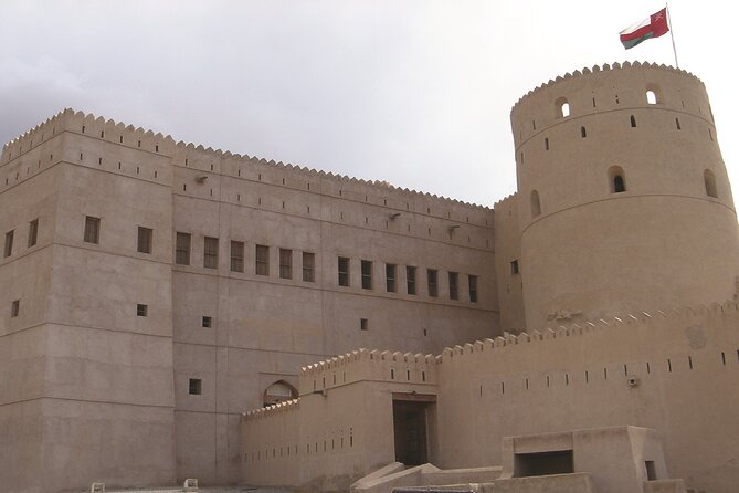 Nizwa Full Day Tour from Muscat with JABREEN fort - What the $100 price buys you