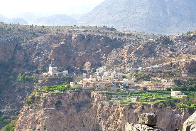 Nizwa & Jabel Akhder (Sharing) - Nizwa Fort and its giant round tower