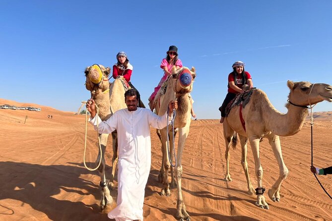 Oman Highlights: Wahiba Sands Desert & Wadi Bani Khalid Tour - Two very different sides of eastern Oman