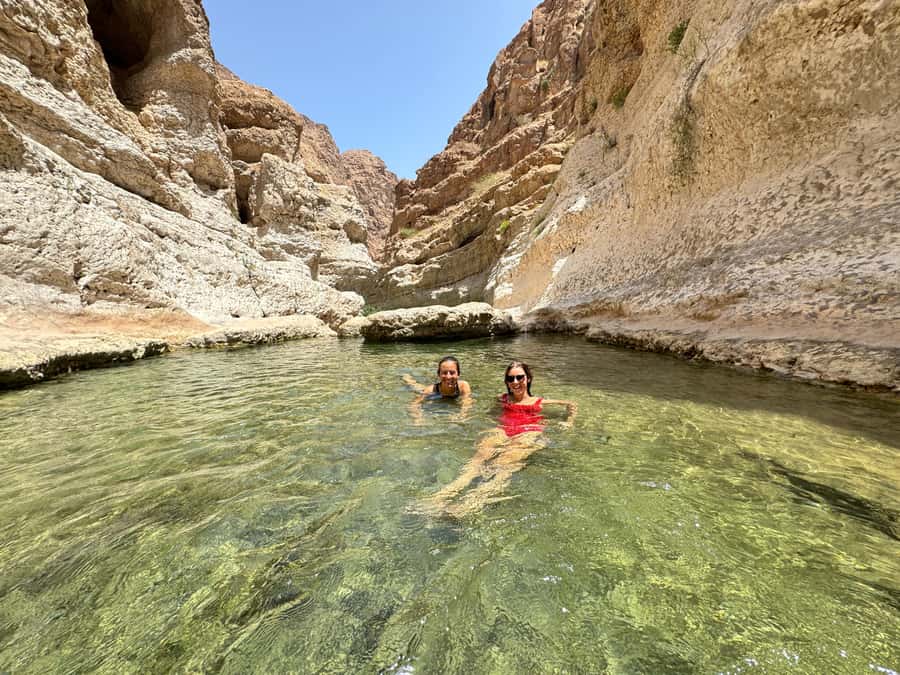 Oman’s Hidden Gems: Wadi Shab & Bimmah Sinkhole - Lunch at a local café near Wadi Shab