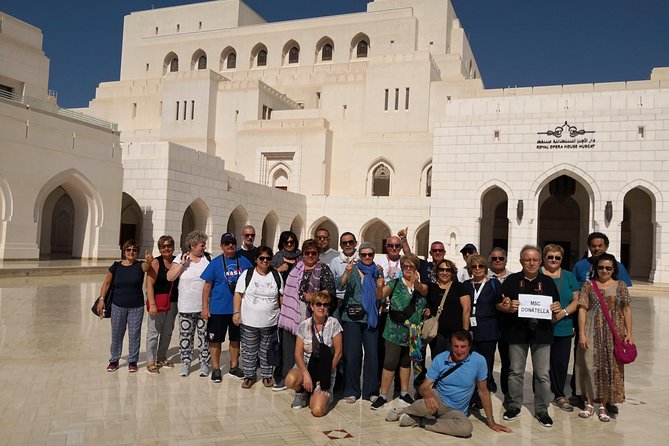 Premium Muscat half day excursion-Italian guide - Clothing, timing, and small practical details