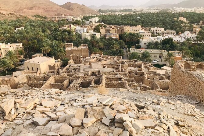 Private Day-Tour in Nizwa and Jebel Akhdar - Climbing into Jebel Akhdar