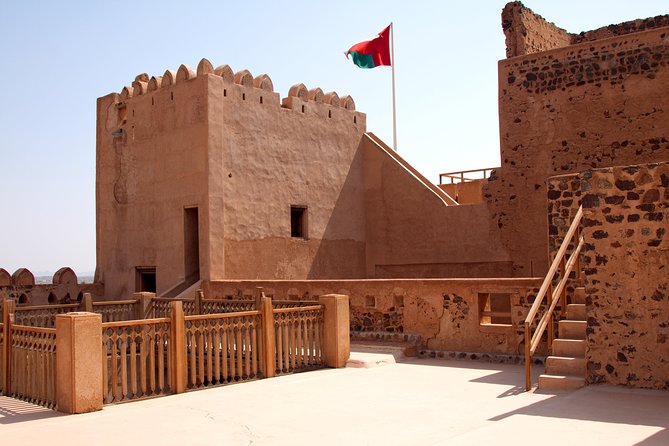 Private Day Tour to the Enchanting Forts of Nizwa - Key points at a glance