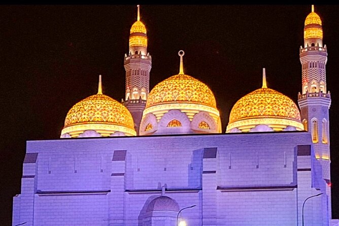 Private Evening Muscat City Tours - Muttrah Souq is the evening’s main stop