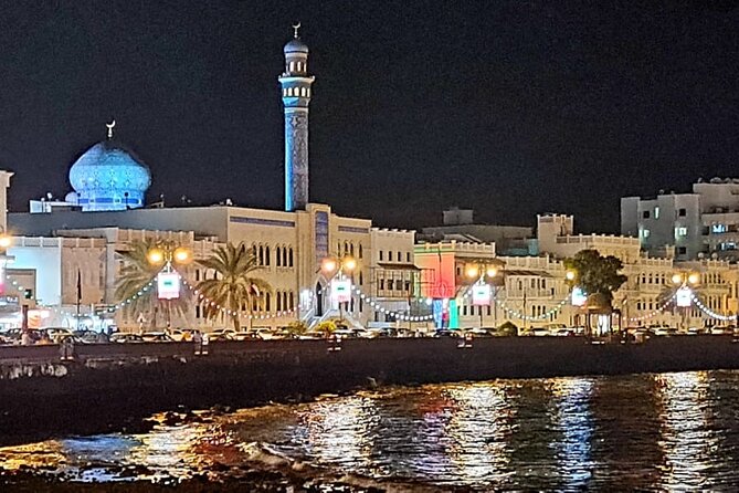 Private Evening Muscat City Tours - A short walk along the Muttrah Corniche