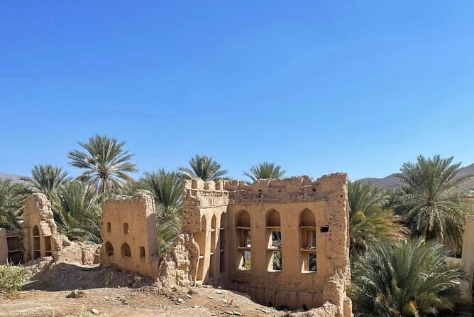 Private Explore Oman Grand Canyon, Jebel Shams and Nizwa - What the $180 price includes, and what it leaves out