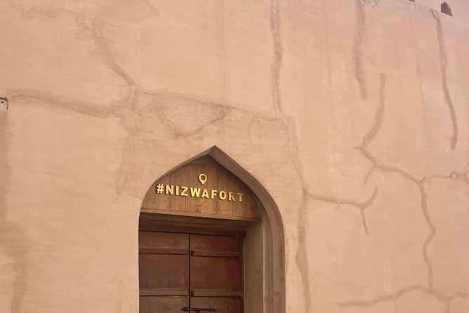 Private Explore Oman Grand Canyon, Jebel Shams and Nizwa - Timing, comfort, and small practical matters