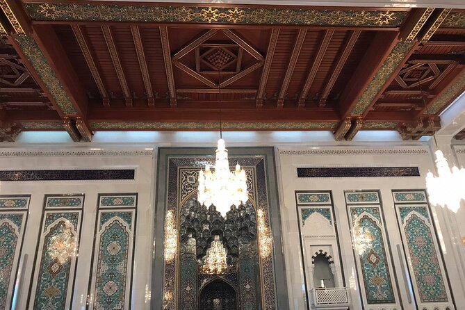 Private Full-Day Muscat City Tour - Mutrah Fish Market: a short look at daily life