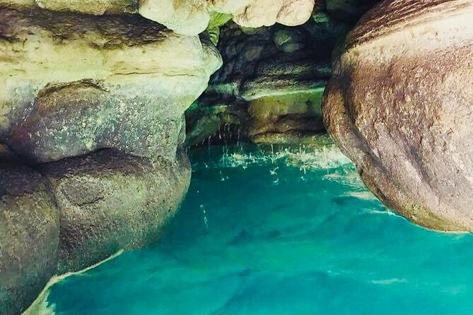 Private Full-Day Wadi Shab and Bimmah Sinkhole Tour - The guide, private format, and safety