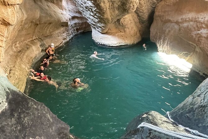 Private Full- Day Wadi Shab-Bimmah Sinkhole-Fins Beach Tour - Walking into Wadi Shab