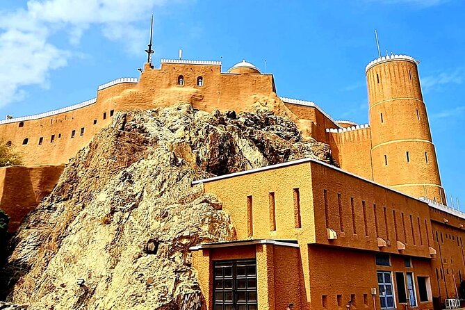 Private Half Day Muscat City Tour Afternoon - Mutrah Fort and the harbor view