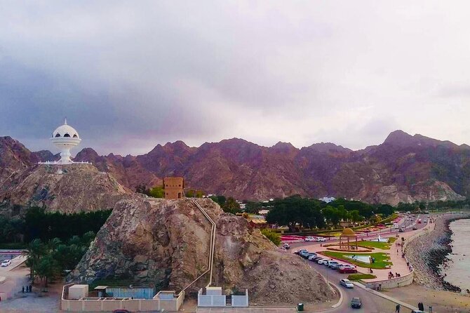 Private Half Day Muscat City Tour Afternoon - One hour at Mutrah Souq