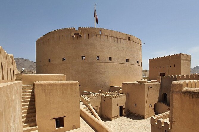 Private Oman Full Day Guided Sightseeing Tour - Birkat Al Mouz and the Falaj Al-Khattain
