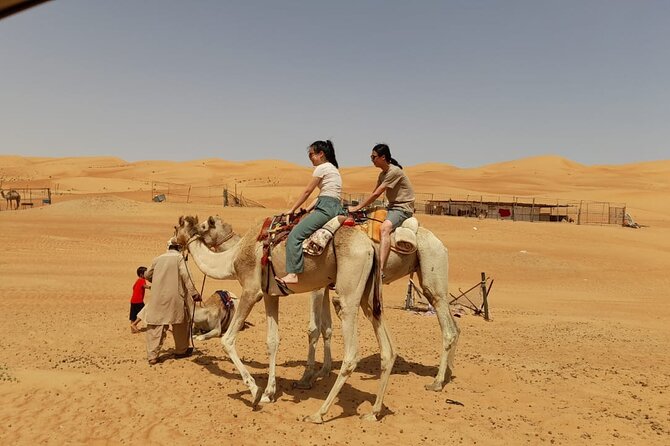 Private Overnight at Wahiba Sand Desert and Wadi Shab Tours - Crossing into Wahiba Sands by 4WD