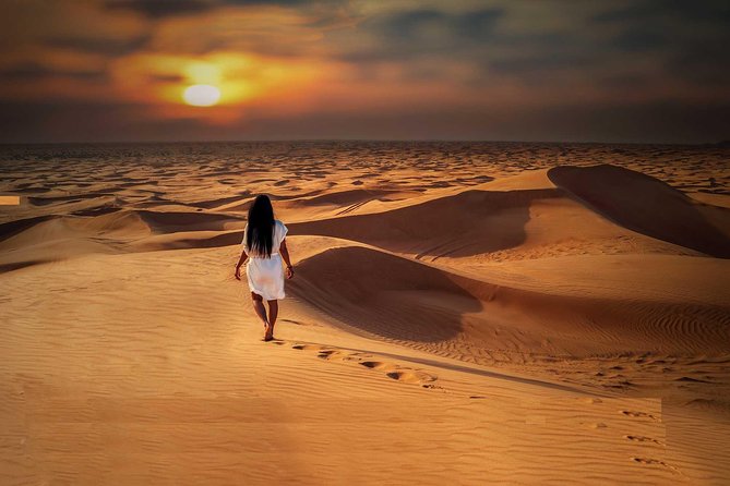 Private Safari Wahiba Sands and Wadi Bani Khalid from Muscat - Crossing the Wahiba Sands by 4x4