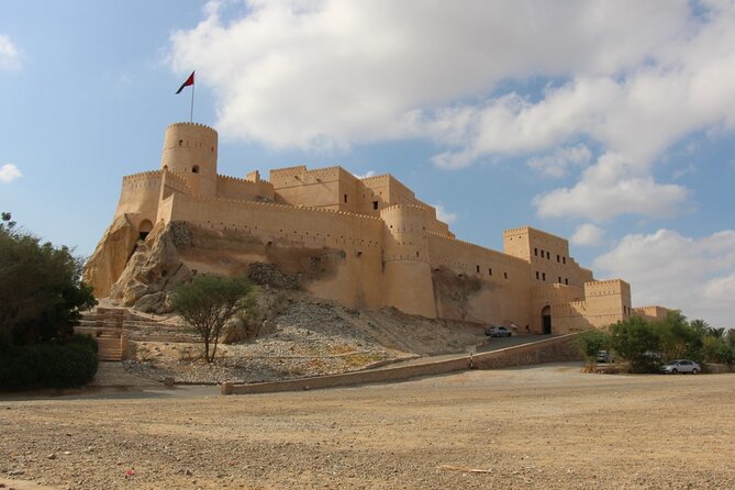 Private Sultan Qaboos Grand Mosque-Nakhal Fort-Wakan Village - Full Day Tour - Who should book this day in Oman