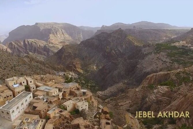 Private Transfer from Muscat to Jebel Akhdar by 4WD Car - What your guide adds to a basic ride
