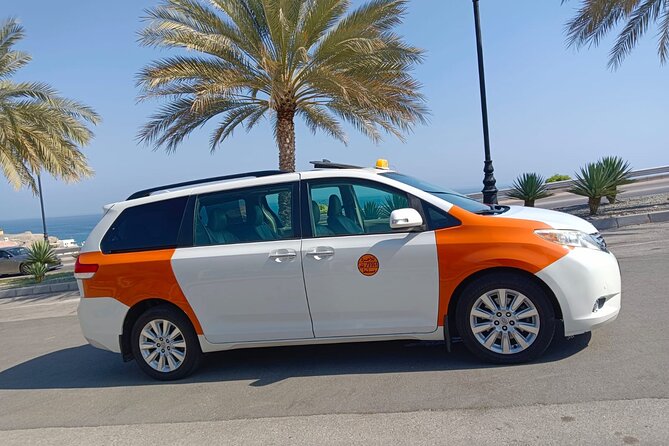 Private Transfer: To and From Muscat Airport - Arriving at Muscat Airport with a Name Board