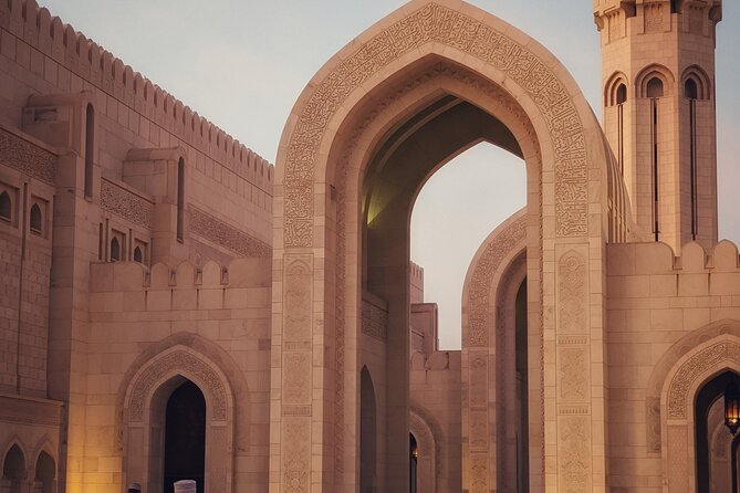 Private Transfer: To and From Muscat Airport - Handling Flight Delays and Changed Arrival Times