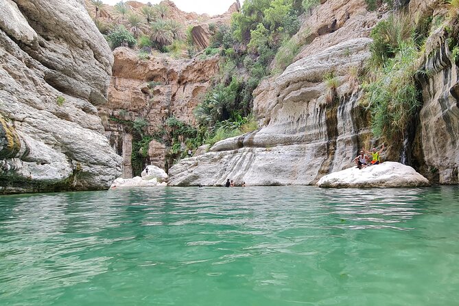 Private Wadi Tiwi - Bimmah Sinkhole - White Sand Beach - Full Day Tour - A private 4WD ride makes the route practical