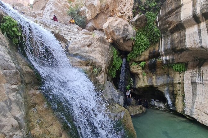 Private Wadi Tiwi - Bimmah Sinkhole - White Sand Beach - Full Day Tour - What to bring for the day