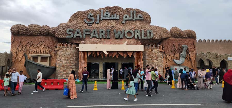 Safari World Zoo and Wahiba Sands with Sunset - Camel rides and quad biking