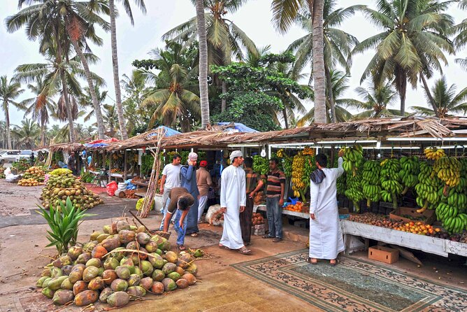 Salalah City tour - Frankincense and local shopping at Al Hafa Souq