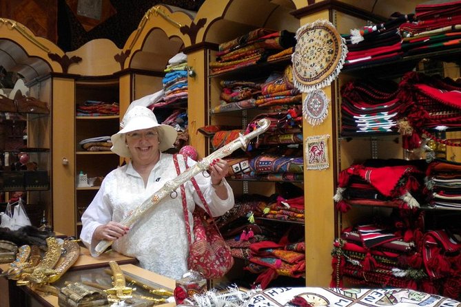 Salalah City Tour :Salalah Tours - Timing, Pickup, and Cruise Planning