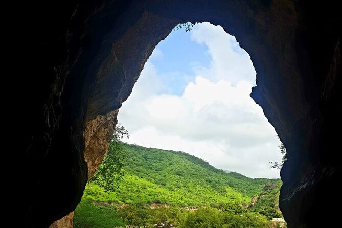 Salalah City tour - Al Hosn Palace and the old Haffa district