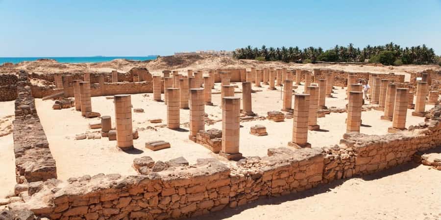 Salalah City Tours - Al Hafah Souq brings shopping into the picture