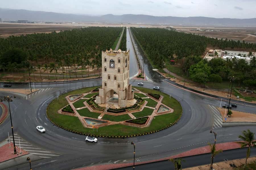 Salalah City Tours - The fish market gives you everyday Salalah